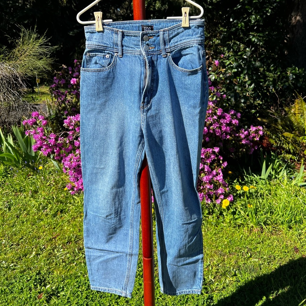 Unique Urban Outfitters  waisted straight leg “Mom” jeans.